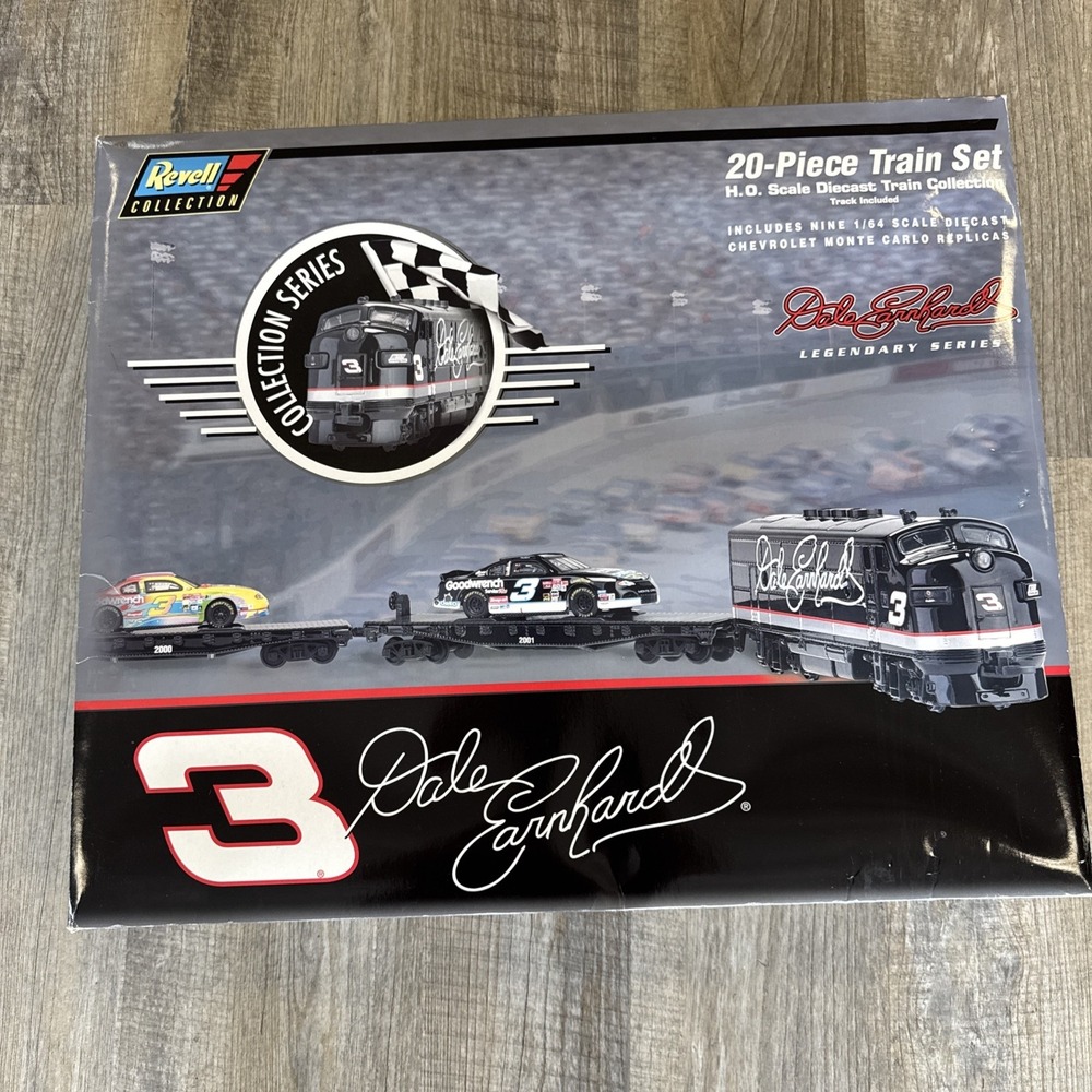 Revell Collection Dale Earnhardt 20 Piece Train Set HO Scale 1/64 Diecast 2002 - Picture 3 of 16